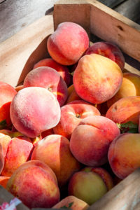 Pfirsiche gehören zu den fructosearmen Obstsorten